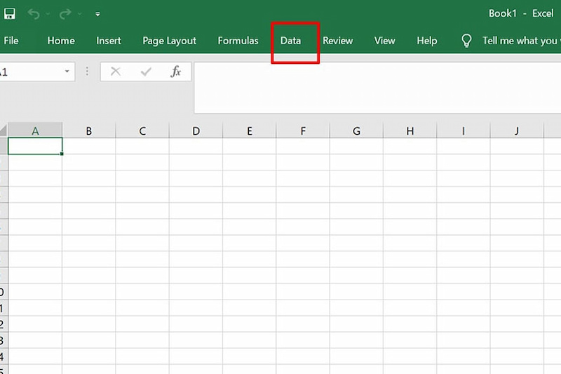 Mở Excel, sau đó trên thanh Menu chọn thẻ Data